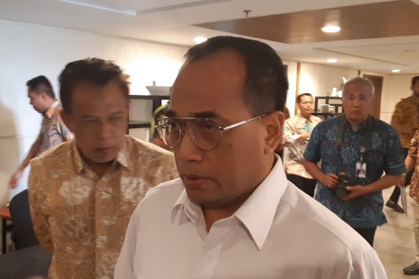  Jelang Kunjungan Presiden Soal Tol Laut, Menhub Cek Pelabuhan Tenau