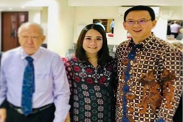  Foto-foto Istri Ahok, Puput Nastiti, Dikabarkan Hamil 4 Bulan