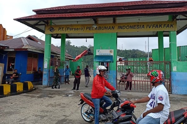  Warga Papua Barat Unjuk Rasa, Pengamanan Pelabuhan Fak Fak Ditingkatkan