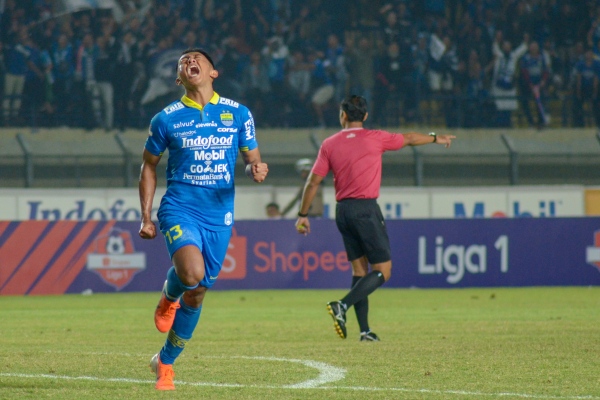  Robert : Masa Depan Pemain Muda Persib Menjanjikan