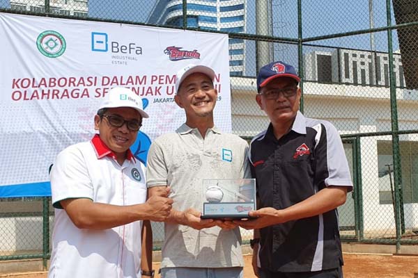  Bina Usia Dini, Bekasi Fajar Industrial Estate Kolaborasi dengan Garuda Baseball-Softball Club