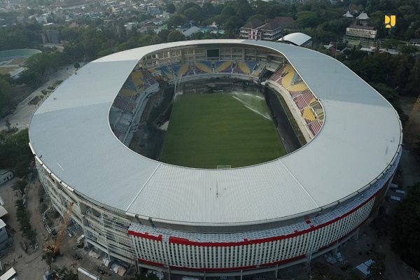  Renovasi Stadion Manahan Solo Rampung September