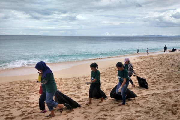  Pemkab Boalemo Diminta Selesaikan Sengketa Obyek Wisata Pantai Ratu