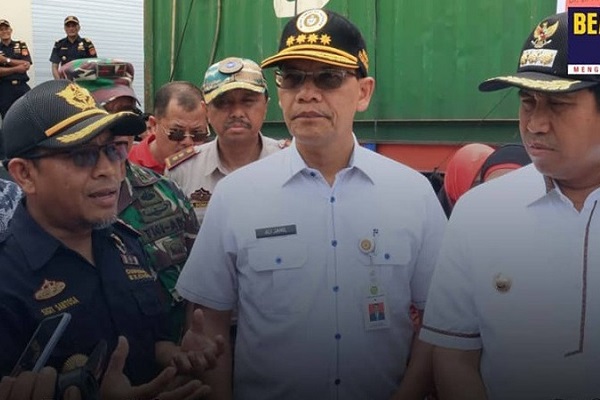  Bea Cukai Luwuk Mendukung Ekspor Perdana 50 Ton Tepung Kelapa Kering PT. SASL and SONS