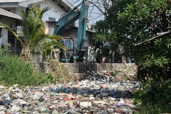  Muara Gembong, Bekasi Kampanyekan Pengurangan Sampah Plastik