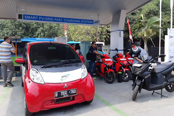  KENDARAAN BERMOTOR LISTRIK : Aturan Turunan Perpres Perlu Dipercepat