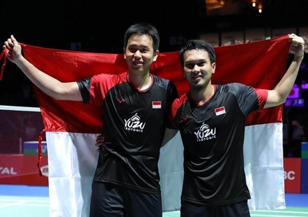  Hendra Setiawan dan Tiga Pemain Diguyur Bonus dari Jaya Raya