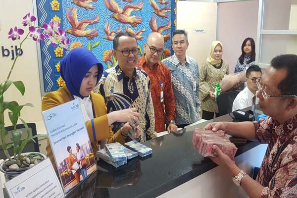  Bank BJB Kejar Sisa 10% Penyaluran Kredit Melalui BPR di Jatim