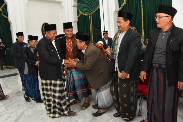  Uu Jadi Ban Serep, Ridwan Kamil tak Mau Tiru Sulawesi Selatan