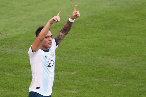  Hasil Uji Coba : Argentina Pesta Gol, Brasil Tersungkur Bersama Neymar