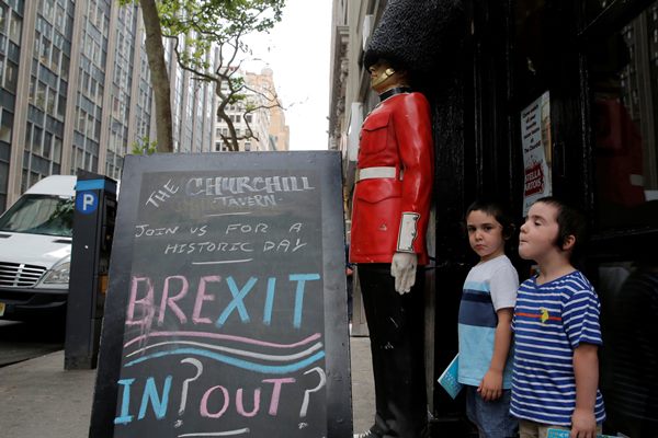  Ketidakpastian Brexit Bayangi Pasar Properti Inggris