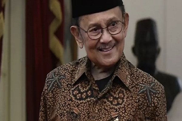  PWI Usul B.J. Habibie Dinobatkan sebagai Bapak Kemerdekaan Pers