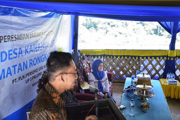  Bupati Indah Dinilai Paling Aktif Perjuangkan Jaringan Listrik untuk Masyarakat