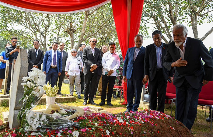  ZIARAH MAKAM B.J. HABIBIE