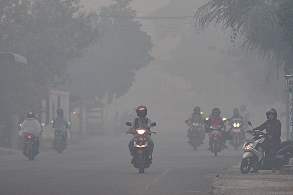  Masyarakat Jambi Mulai Sesak Nafas Akibat Kabut Asap