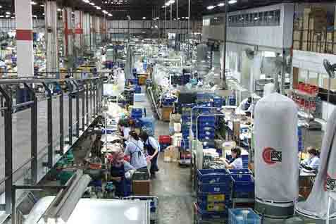  Penurunan PMI Manufaktur Tekan Kinerja Impor Bahan Baku/Penolong