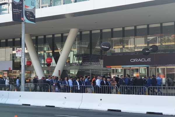  LAPORAN DARI AS: Oracle Perkenalkan Autonomus Linux, Ini Keunggulannya