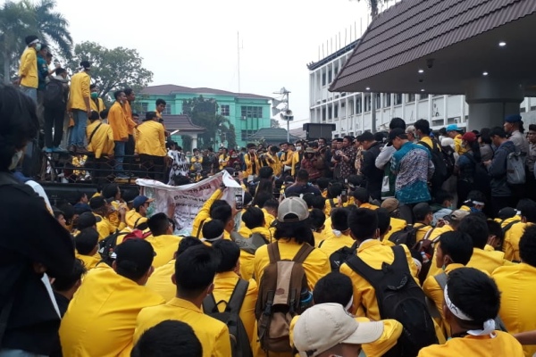  Gubernur Sumsel Siap Mundur, Jika Tak Komitmen Tanggulangi Karhutla