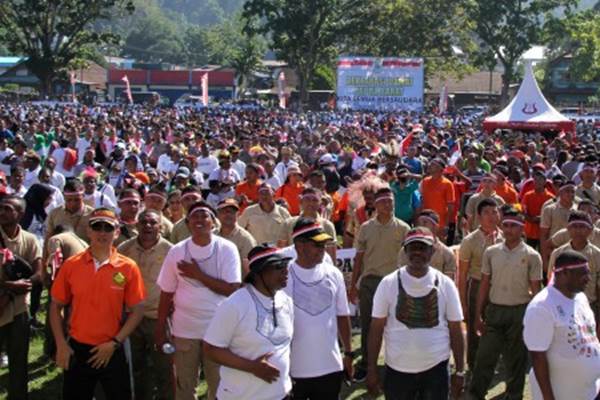  PAPUA TERKINI : Dewan Adat Papua Unjuk Rasa Damai di Manokwari, Pagi Ini Situasi Kondusif