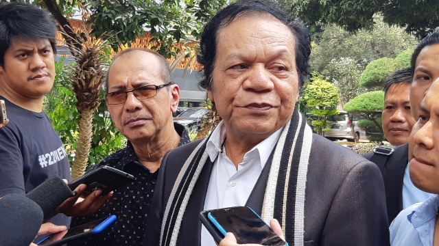 Kuasa hukum tersangka kasus dugaan makar, Eggi Sudjana di Mapolda Metro Jaya, Kamis (19/9/2019)