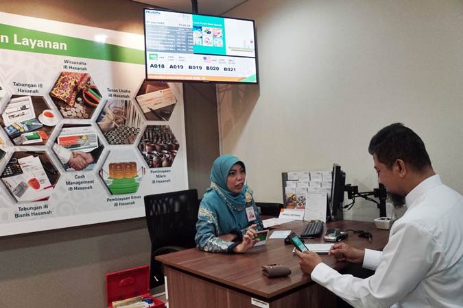 BNI Syariah Serahkan Wakaf Alquran dan ATM Beras di iB Vaganza Medan