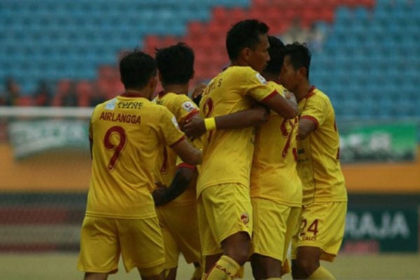 Hasil Liga 2 : Sriwijaya Kian Mantap Pimpin Klasemen Wilayah Barat