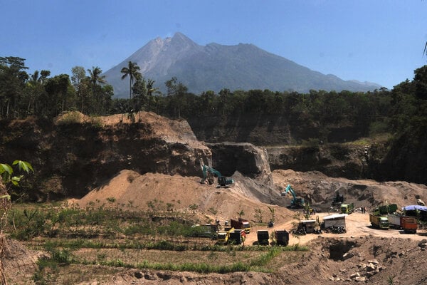  Suplai Magma Aktif di Merapi Masih Berlangsung