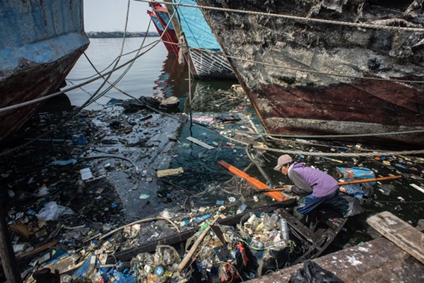  Indonesia Dorong Aksi Global Atasi Sampah Plastik Laut