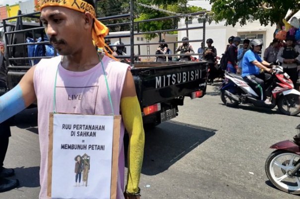  Mahasiswa di Ternate Tolak RUU Pertanahan