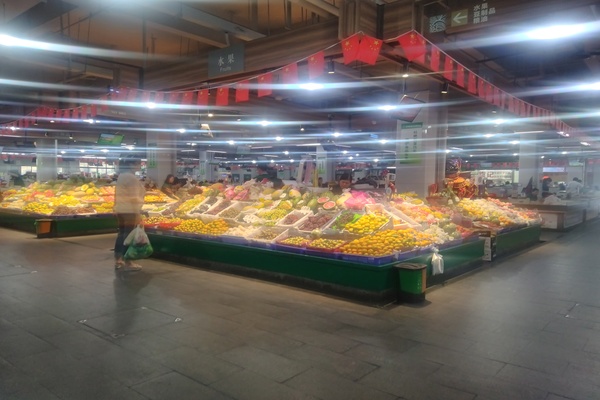 Pasar Luo Jia Zhuang di Guangzhou, salah satu pasar tradisional yang sukses terevitalisasi dan terdigitalisasi oleh pemerintah setempat./Bisnis-Wike D. Herlinda