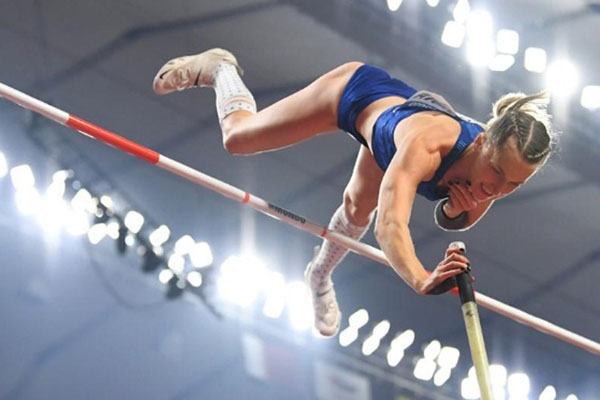  Anzhelika Sidorova Juara Dunia Lompat Galah, Tapi Tak Nyaman