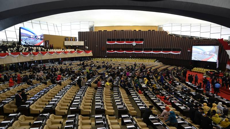  Pelantikan DPR : Tak Sampai 30.000 Suara, 23 Politisi Berikut Masuk Senayan
