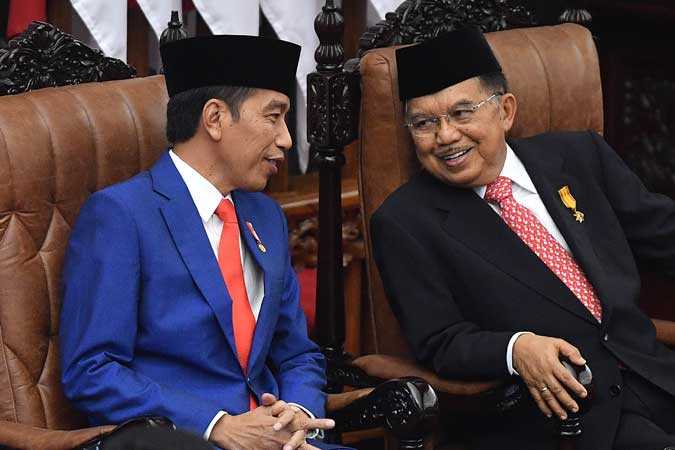 Presiden Joko Widodo (kiri) dan Wakil Presiden Jusuf Kalla /ANTARA FOTO-Sigid Kurniawan