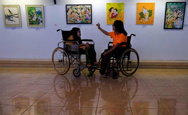  KARYA PENYANDANG DISABILITAS DALAM FESTIVAL KESENIAN BALI