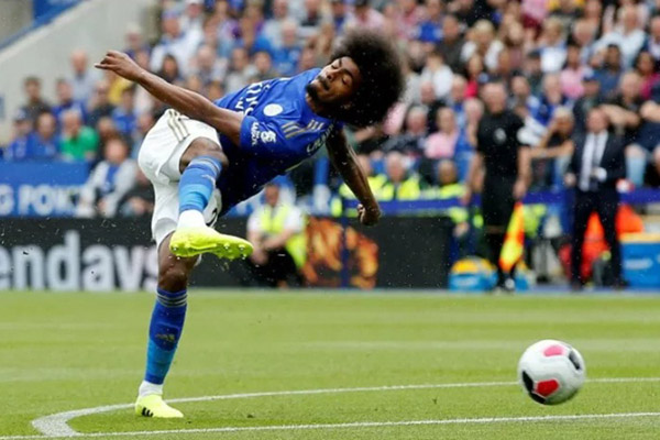  Ini Perilaku Pemain Leicester Terhadap Salah, Picu Kemurkaan Klopp