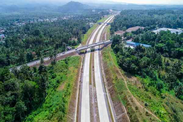  Pembebasan Lahan Proyek Tol Manado—Bitung Masih Belum Tuntas