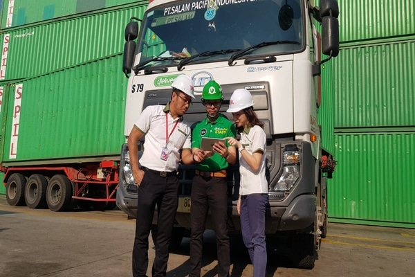  SPIL Gandeng Deliveree Hadirkan Layanan Digital
