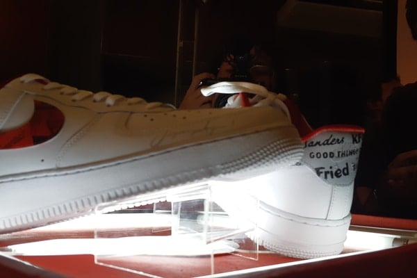  Never Too Lavish Umumkan Lelang Sneakers Kolaborasi dengan KFC Mulai Hari Ini