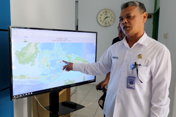  LIPI Bantah Kabar Maluku Ambles Jika Palung Laut Longsor