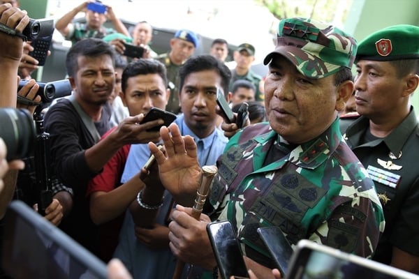  Pangdam Hasanuddin : Prajurit TNI Harus Membimbing Istri dan Keluarga