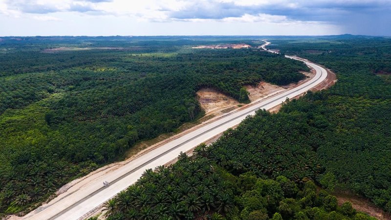 Jalan Trans Borneo Harus Untungkan Perdagangan Indonesia--Malaysia