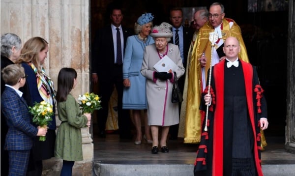  Ratu Inggris Hadiri Peringatan 750 Tahun Westminster Abbey