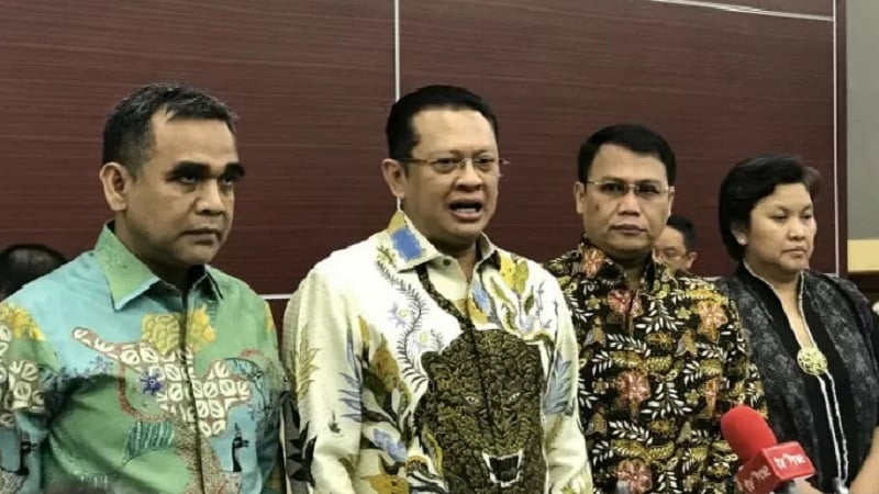  Bamsoet : Usulan Amendemen UUD Akan Dikonsultasikan Dengan Presiden Jokowi