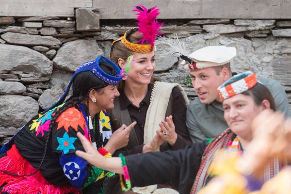  Keren, Kate Middleton dan Pangeran William Bertopi Gunung Pakistan