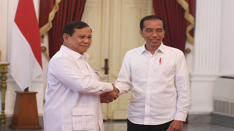  Prabowo Dipastikan Hadiri Pelantikan Jokowi - Ma\'ruf