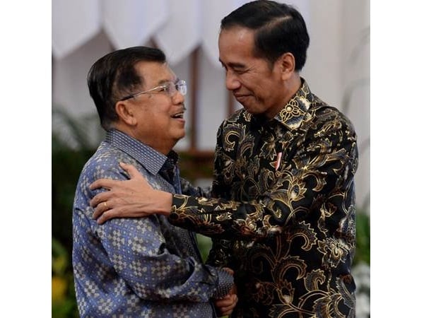  Akhiri Jabatan Wapres, Anggota MPR/DPR Standing Ovation untuk Jusuf Kalla