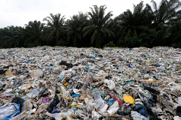  PENGELOLAAN SAMPAH :  Sistem Sanitary Landfill Jadi Solusi