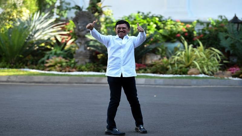 Politisi Partai Nasdem Johnny G. Plate tiba di Kompleks Istana Kepresidenan di Jakarta, Selasa (22/10/2019)./Antara