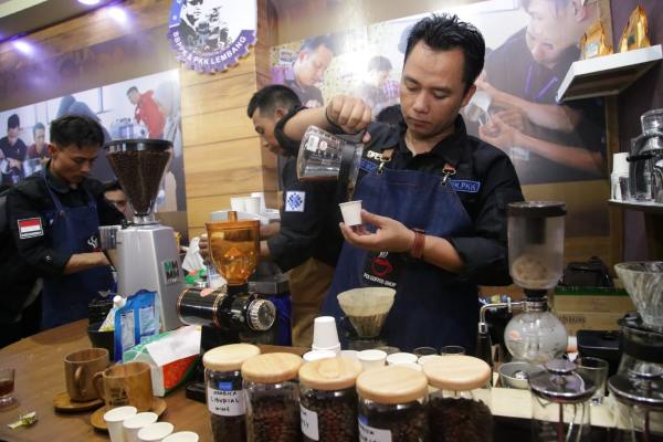  Kemnaker Promosikan Inkubasi Bisnis Pelatihan Barista di Pangkal Pinang