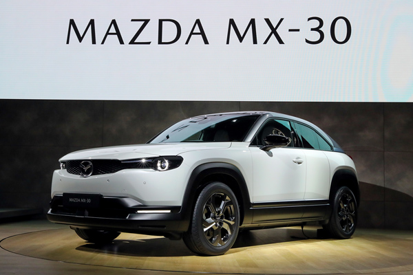  Mazda Luncurkan Mobil Listrik MX-30